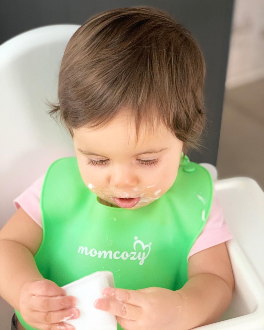 Calendrier d'alimentation des bébés : Un guide pour la première année