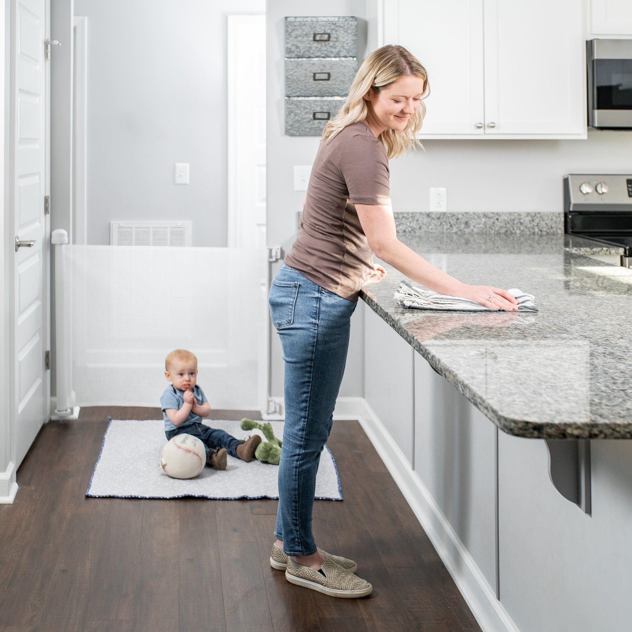 Ce que vous devez savoir avant d'installer une porte bébé