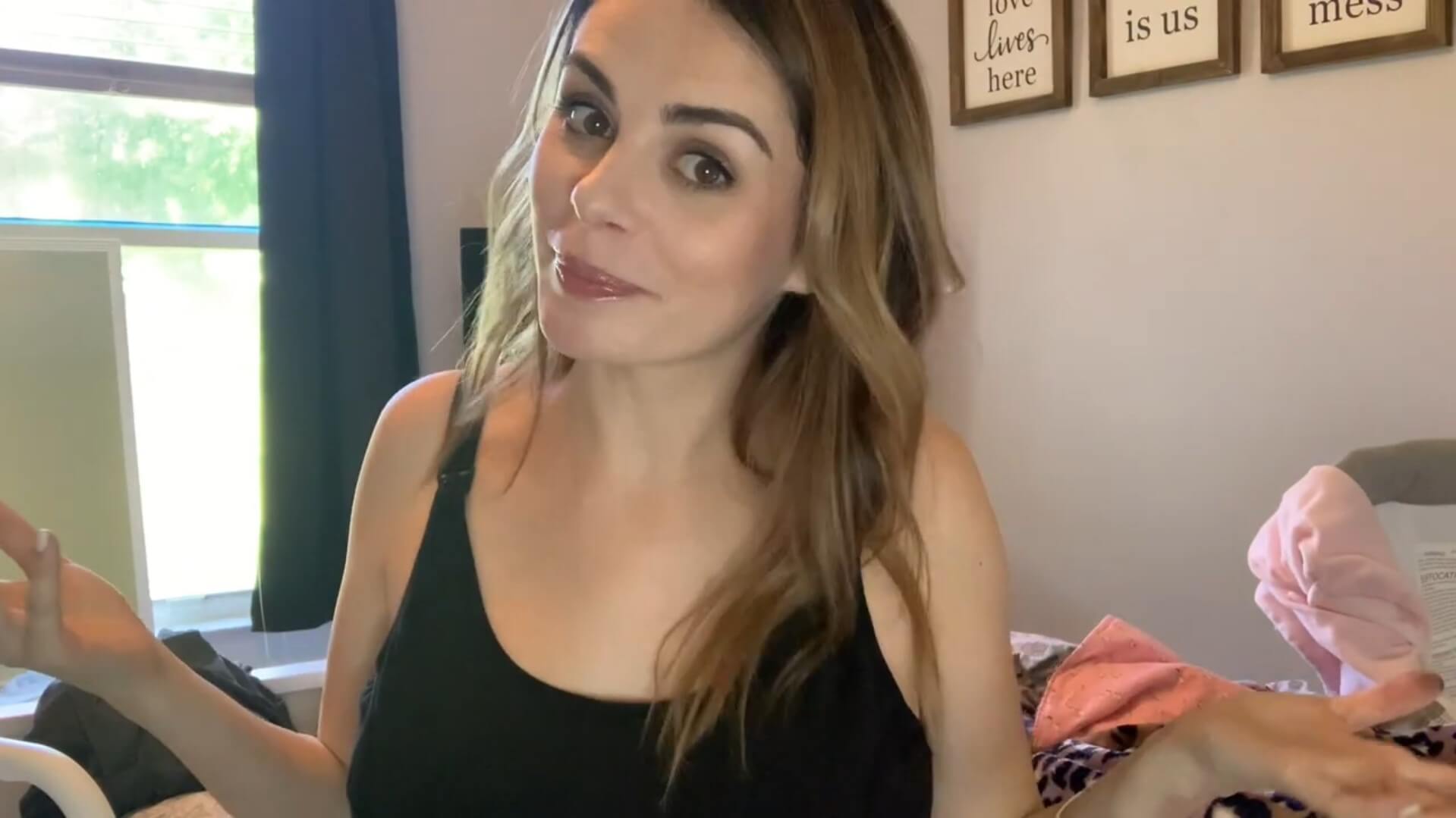hands free breast pump bra