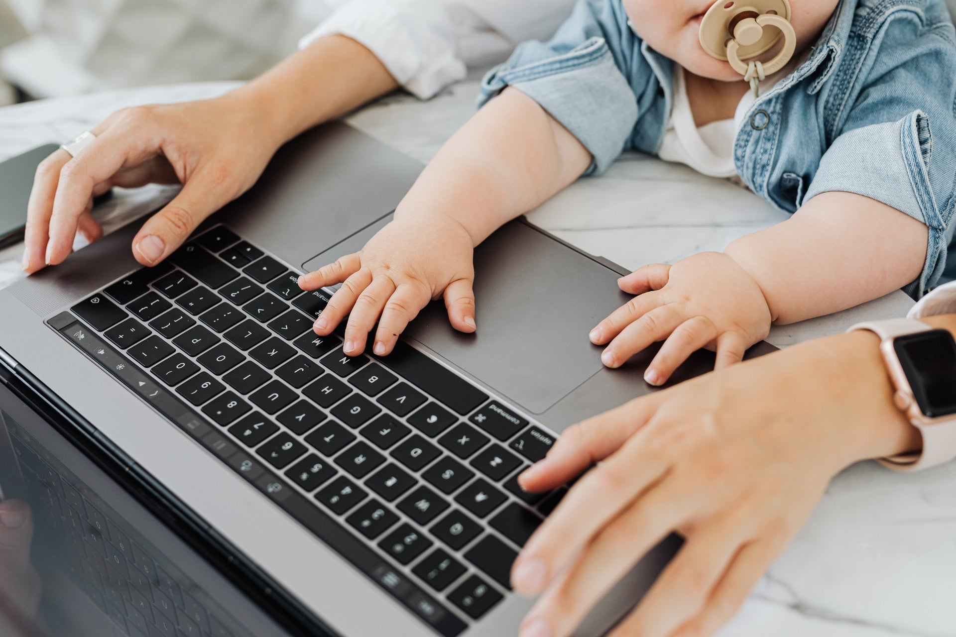 Conseils sur le pompage au travail pour les mamans qui allaitent