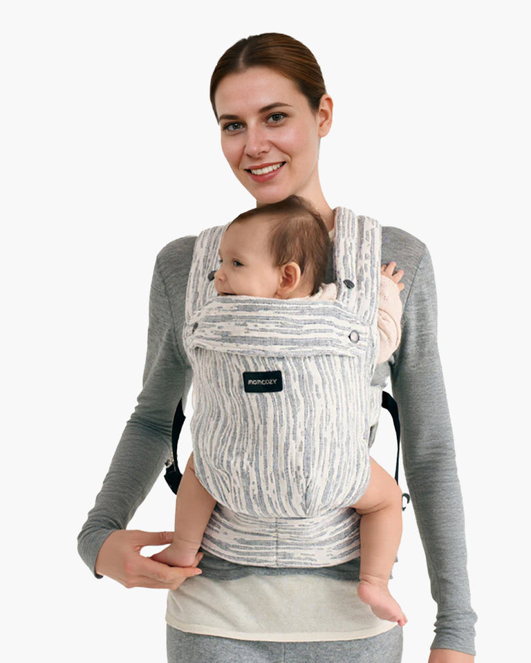 Translation missing: en.Momcozy PureHug carrier, mother babywearing. Striped grey &amp; white ergonomic design, comfortable babywearing