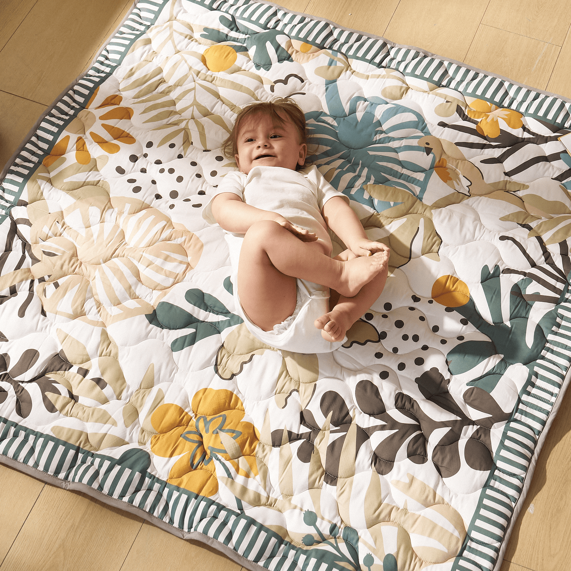 Tapis de jeu portable pour bébé Momcozy – Confort rafraîchissant
